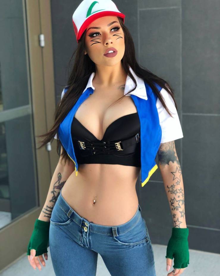 The Sexy Cosplay Girls of Every Nerd’s Fantasy