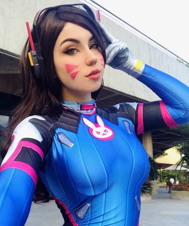 The Sexy Cosplay Girls of Every Nerd’s Fantasy