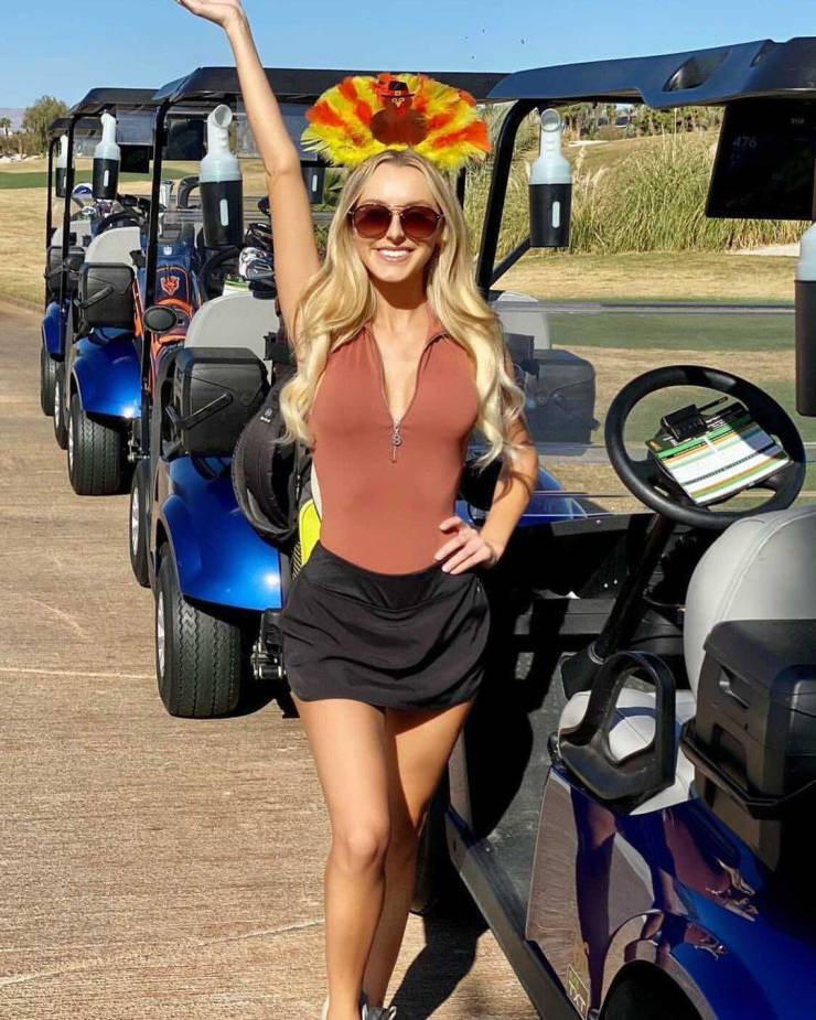 It’s Sexy Golfing Time!
