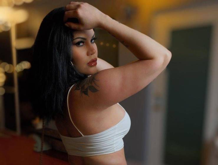 This Plus-Size Model Claims That Nobody Is Interested In Skinny Women Anymore