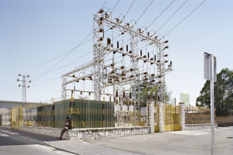 “The Waiting Game” – Powerful Photo Project About Spanish Prostitutes