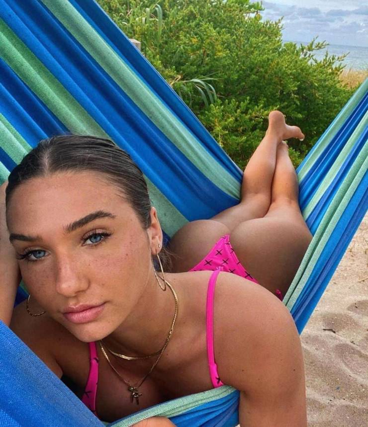 What’s That Behind You?