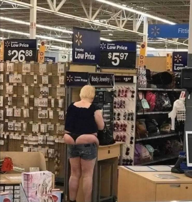 “Walmart” Visitors Are Something Else…