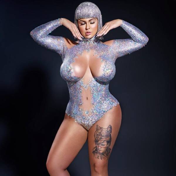 Glitter Boobs And Butts Are Still Trendy!