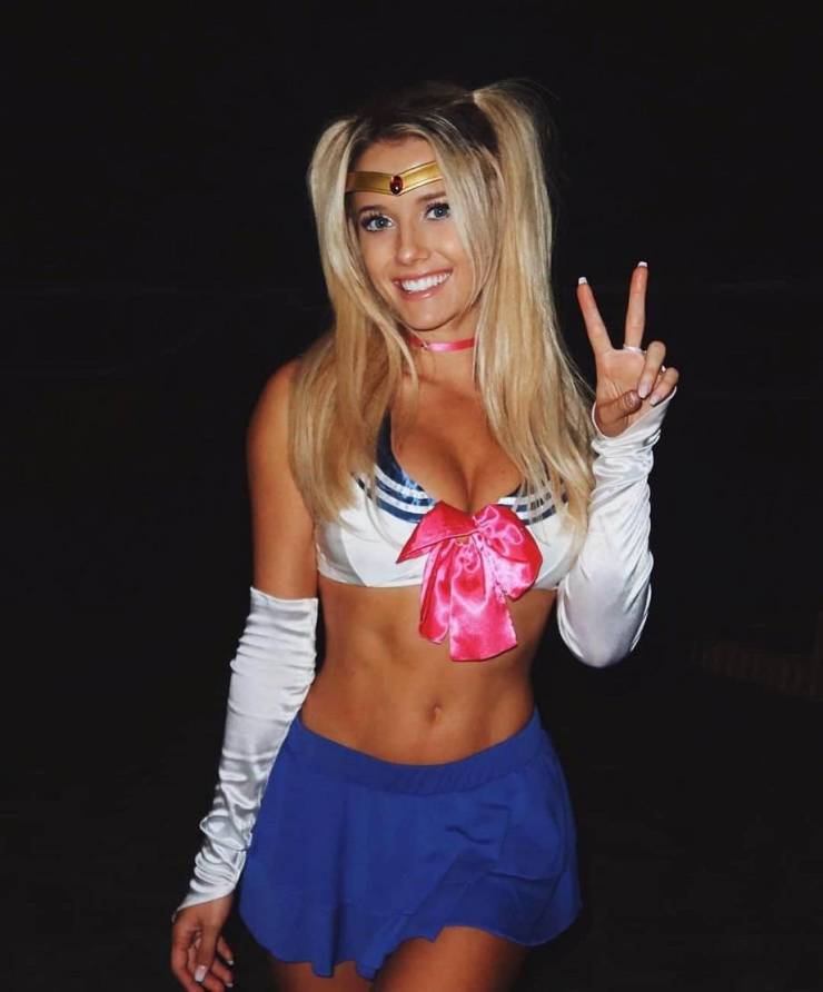 Ready To Hit The Gym With These Girls?