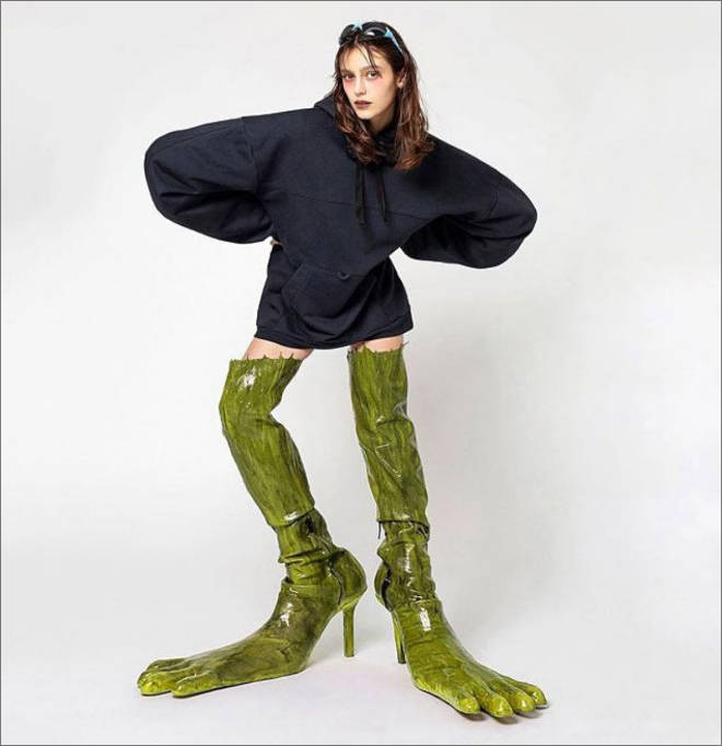 World’s Craziest Fashion, Right Here!