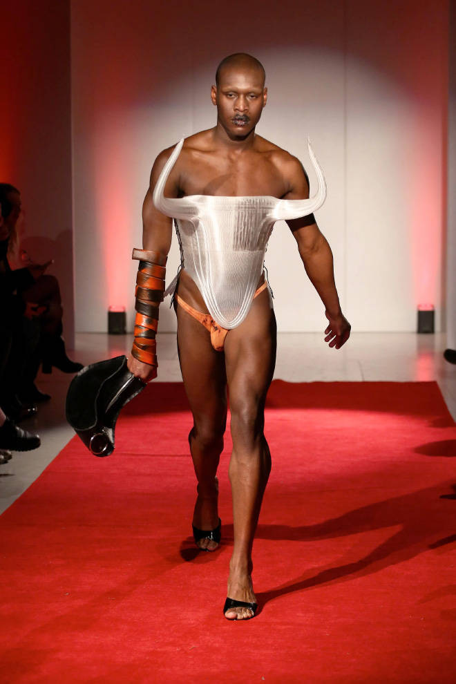 World’s Craziest Fashion, Right Here!