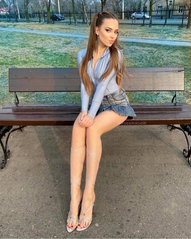 Long Legs + High Heels = Perfect Combo