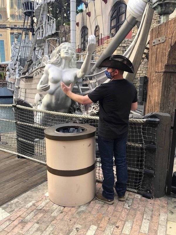 There’s Always Time For Some Dirty Humor!