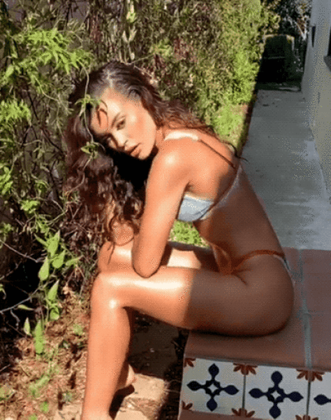 Hot Girls Are Here For You!