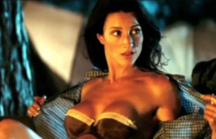 Sexiest Actresses That Faced Jason Voorhees