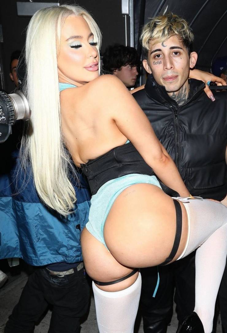 Tana Mongeau’s Revealing Halloween Outfit