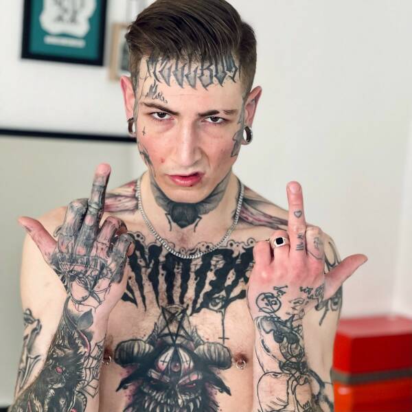 People Who Destroyed Their Bodies