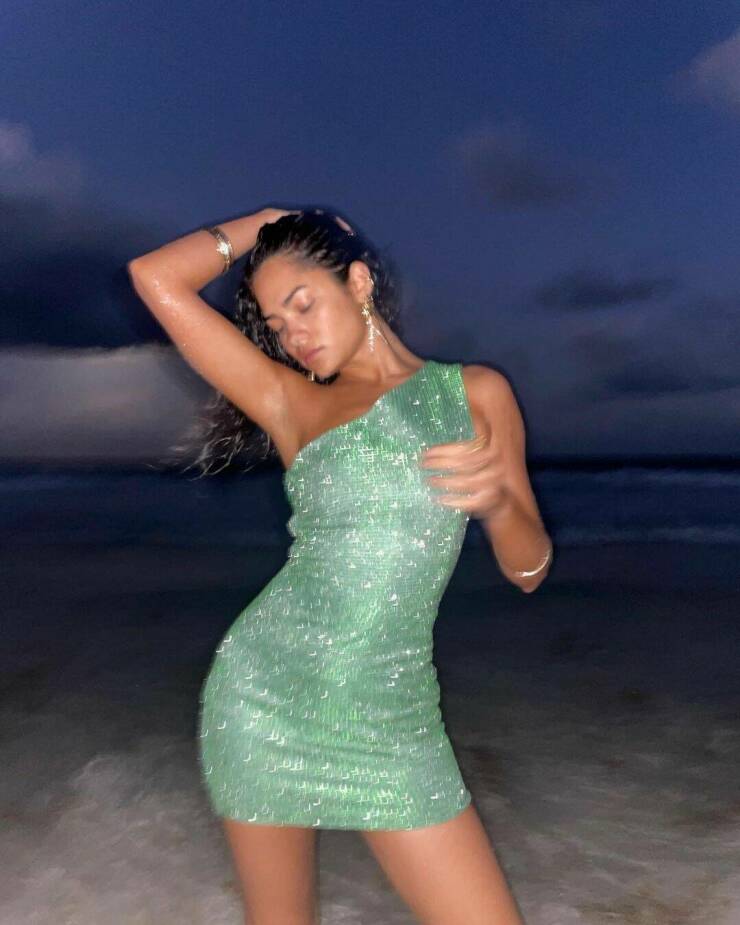 Oh My, Those Tight Dresses