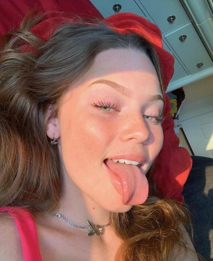 Those Are Some Long Tongues!