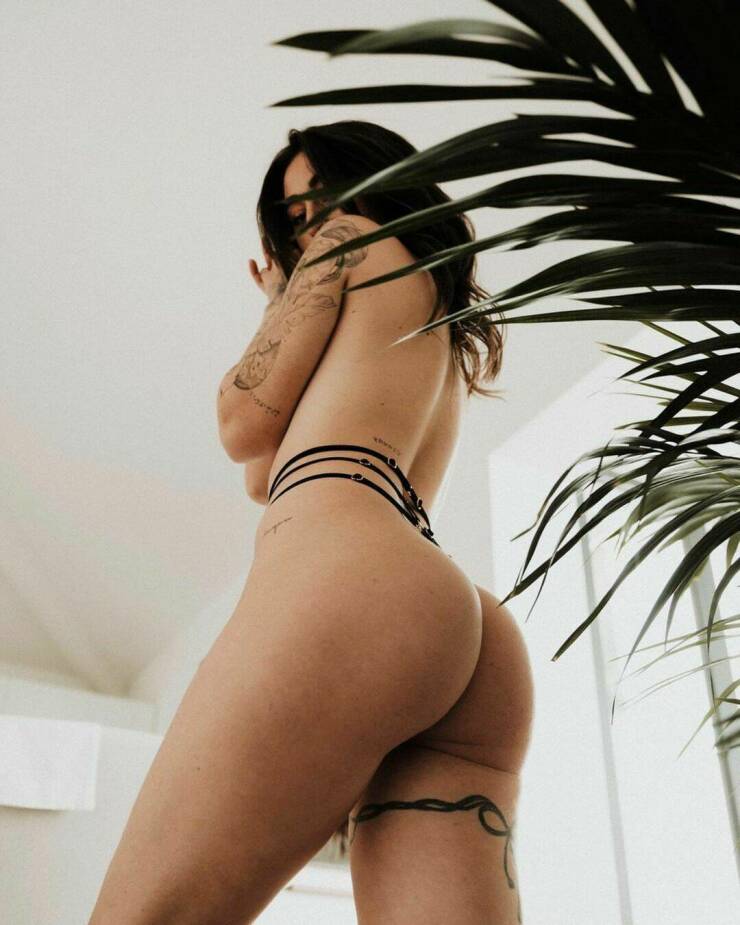 A Booty-full Collection Of Girls