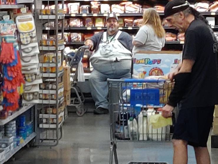 “Walmart” Is A Wild Place…