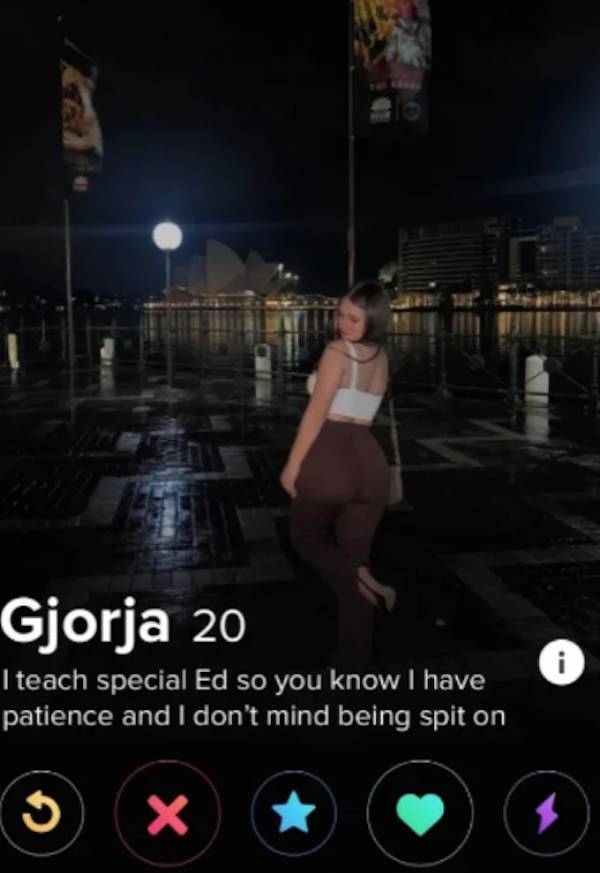 “Tinder” Knows Nothing Of Shame…