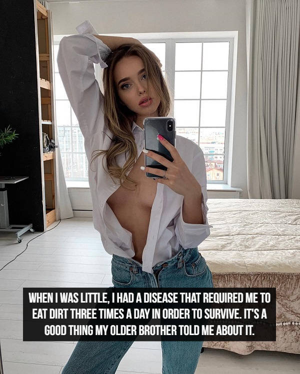 Girls, It’s Time For Your Best Jokes!