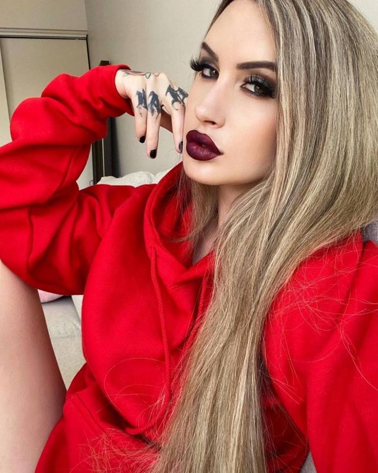 What’s That Lipstick Shade?