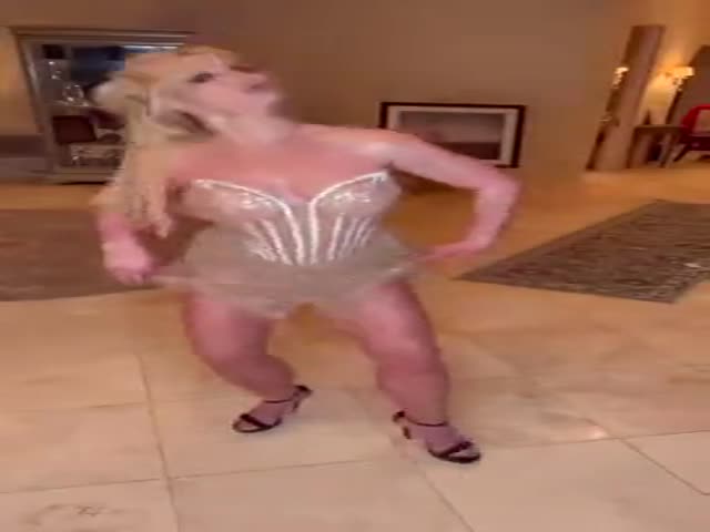 Do You Recognize This Lady?