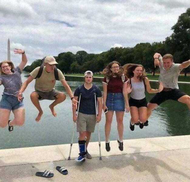 Mixed Emotions: Pictures That Amuse And Alarm