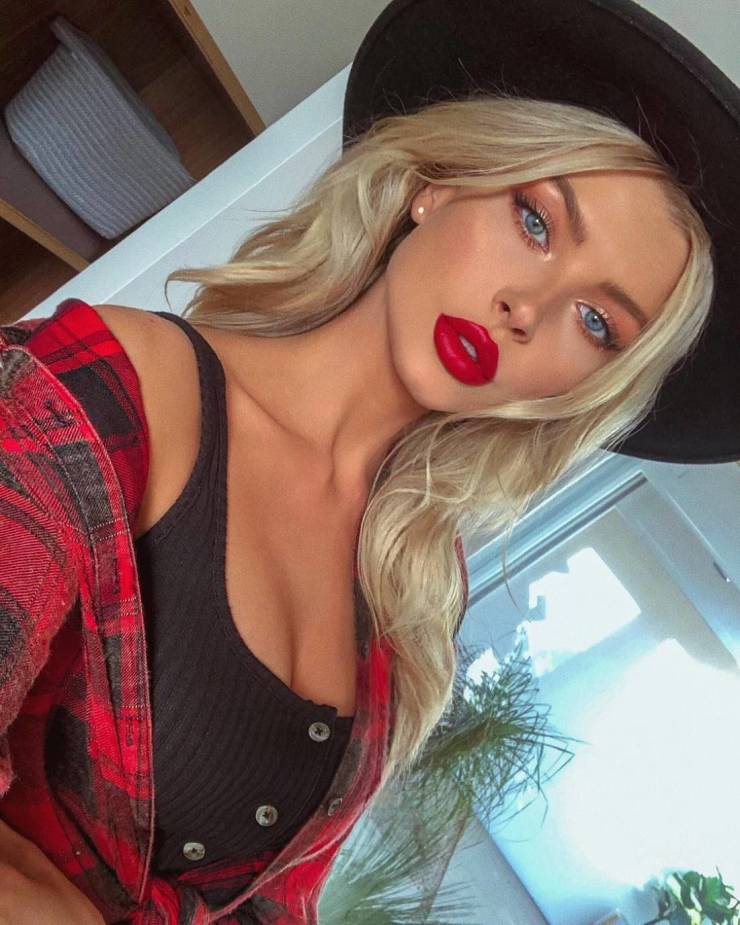 Their Eyes Are Mesmerizing