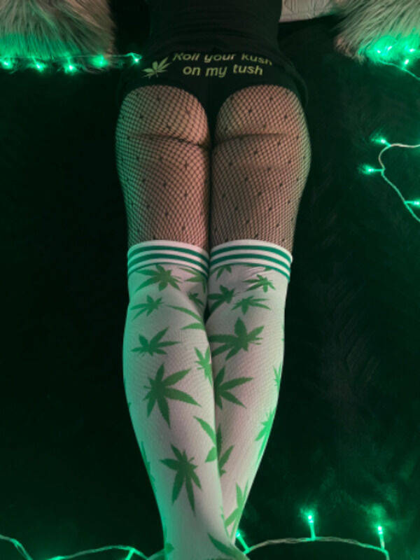 These Are Smokin’ Hot Babes!