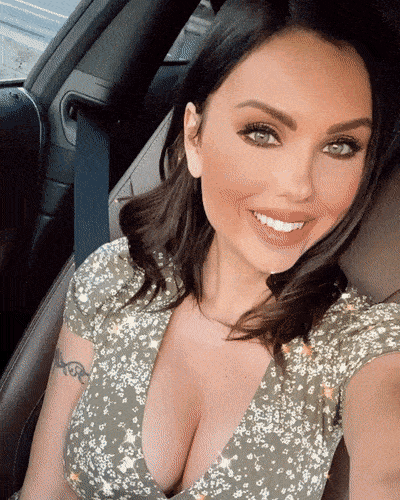 Captivating Girls With Enchanting Smiles