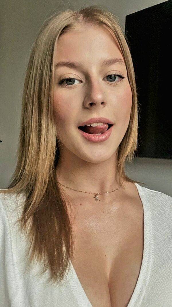 Just Some Playful Tongues!