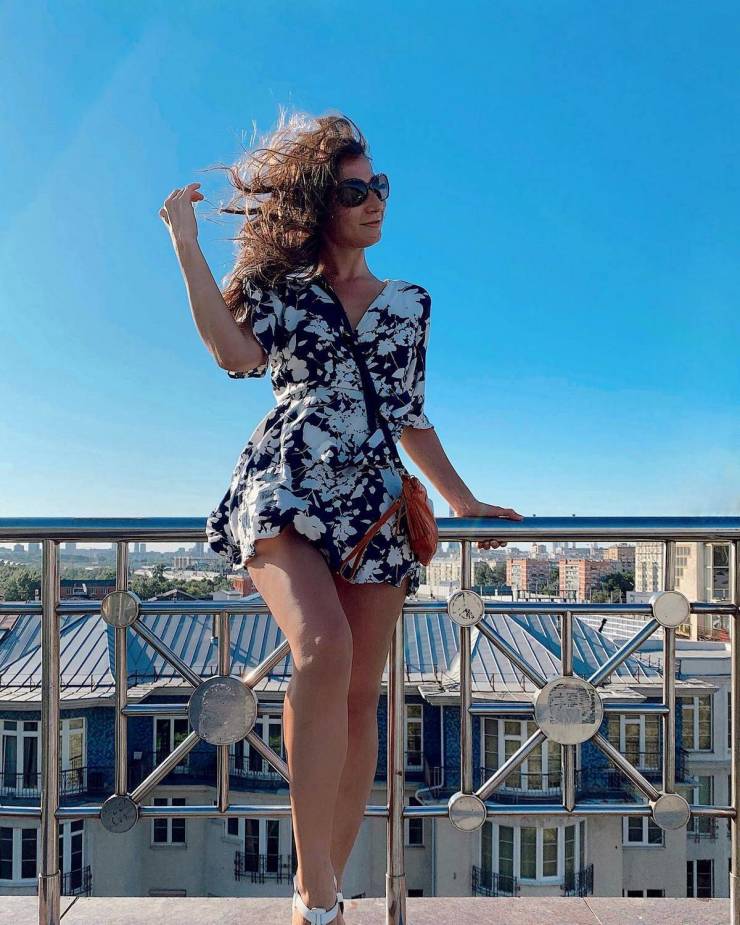 Sundresses Are Always Sexy!