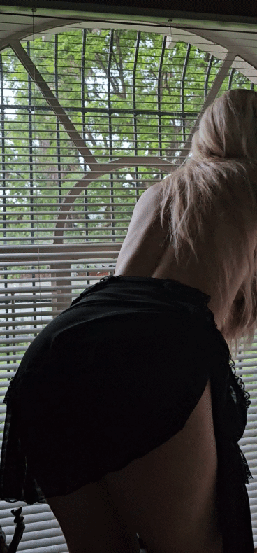 Hot Girls Bending Their Backs