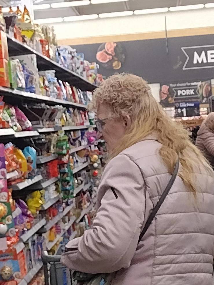 “Walmart” Customers Are Wild…