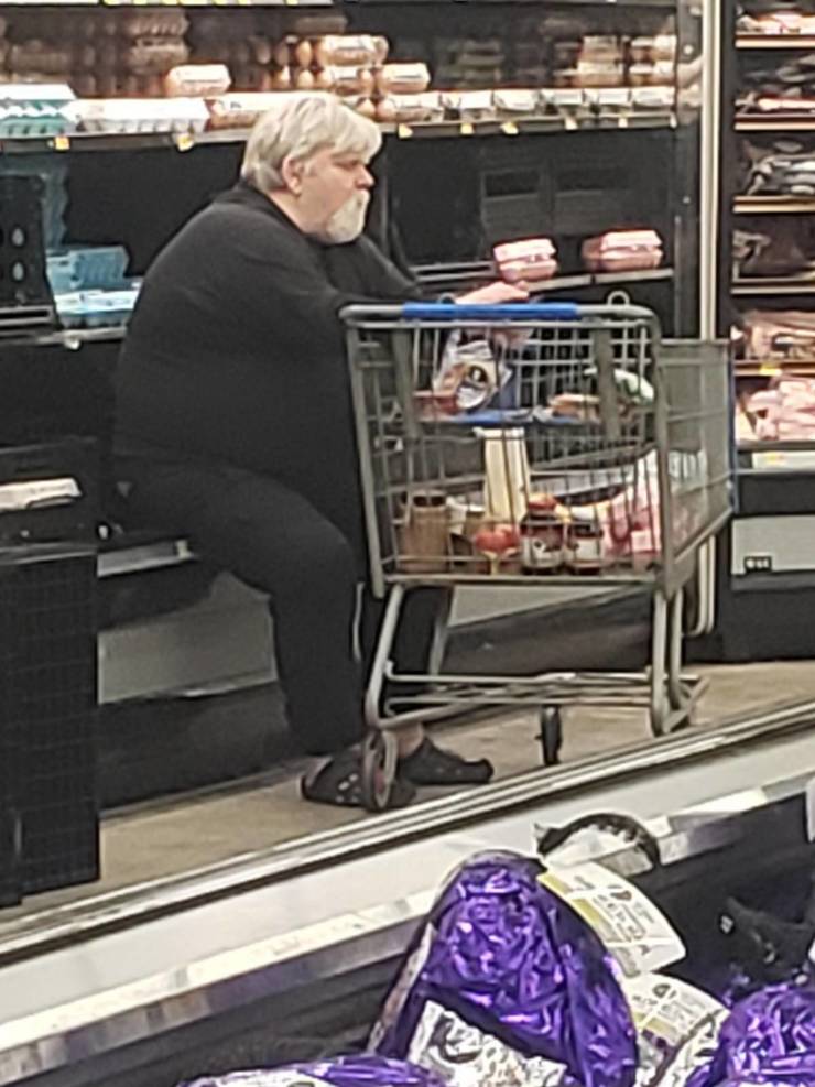 “Walmart” Customers Are Wild…