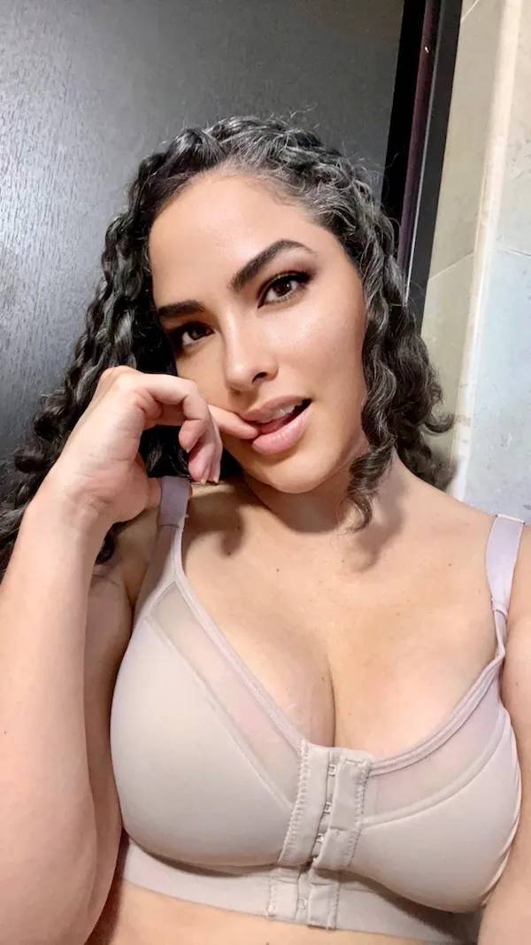 Big Boobs Are Always Welcome!