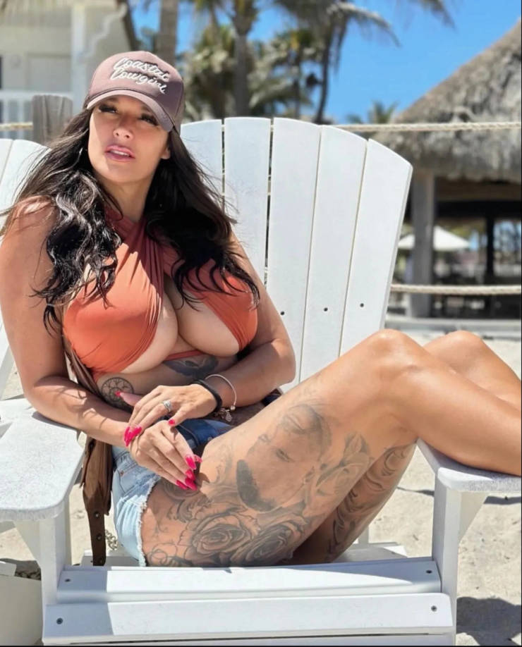 Underboobs Can’t Be Underrated!