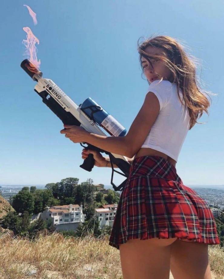 Guns And Girls: A Powerful Combination