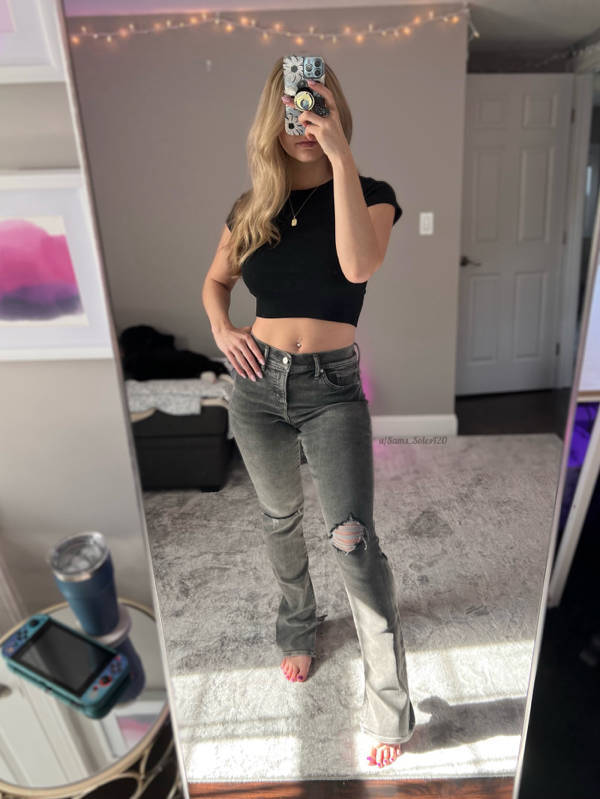 Hot Girls In Tight Jeans