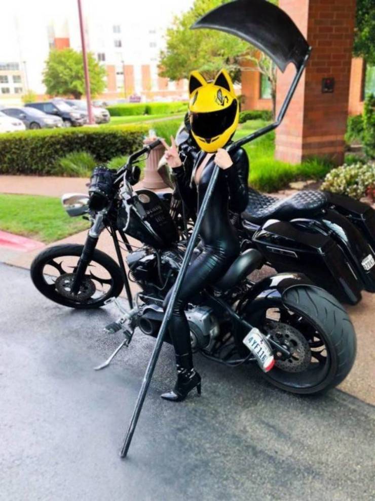 Girls Who Love Bikes