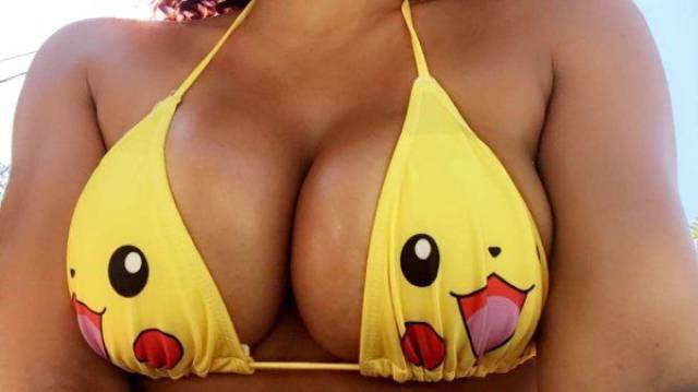 Jaw-Dropping Girls With Beautiful Breasts