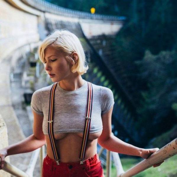 Get Ready For Some Tasty Underboob Pics