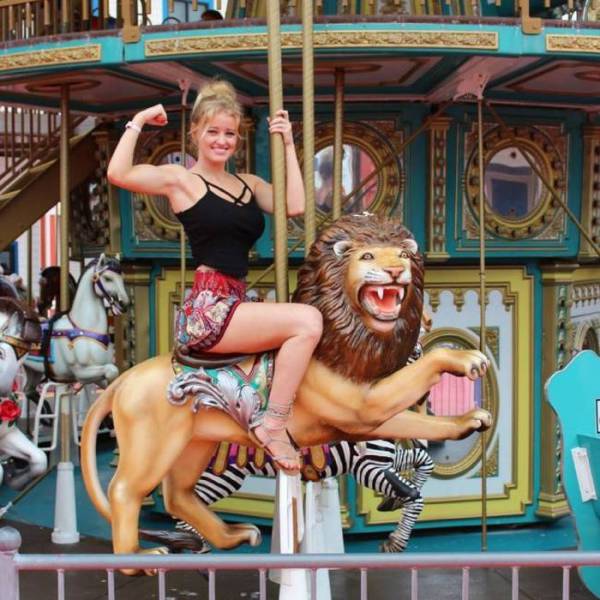 This Detention Officer Can Bust Just About Any Man