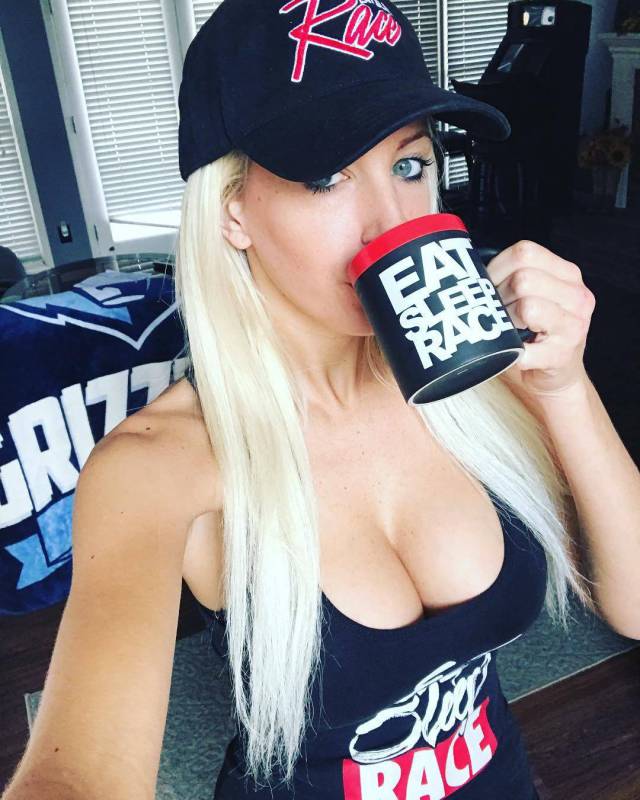 Malorie Woods Is That Exact Girl With Tires