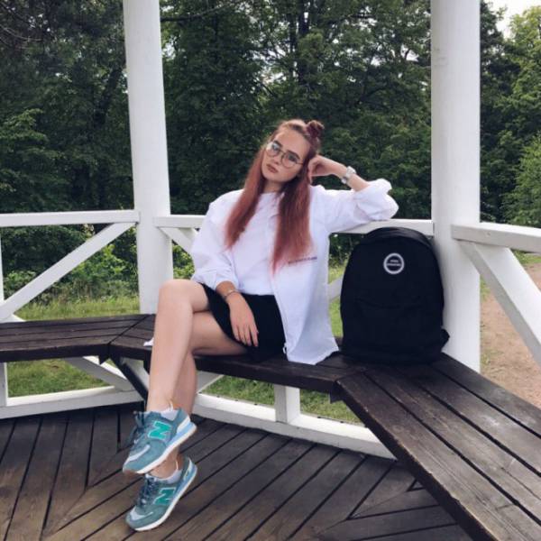 Short Skirts Go Best With Beautiful Legs