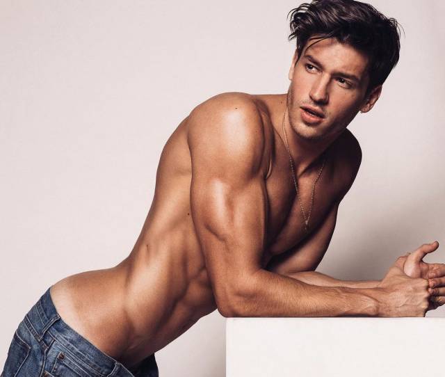 Who Said Only Girls Can Be Sexy?!