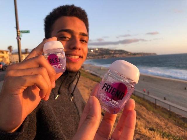 Couples That Just Can’t Live Without Humor