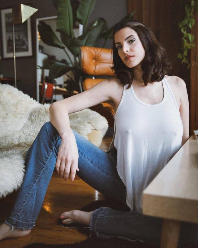 White T-Shirts Change A Lot