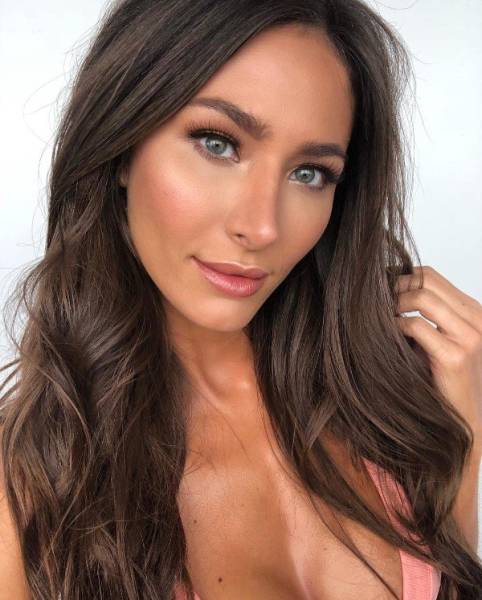 Playboy Models In A Not-So-Professional Setting