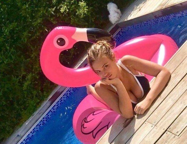 Girls Invite You To Join Them In The Pool