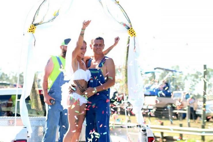 Now This Is A Memorable Wedding!